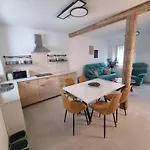 Rozalija House - Pocitniska Hisa Z Vrtom Ob Reki Soci V Solkanu Nyaraló *