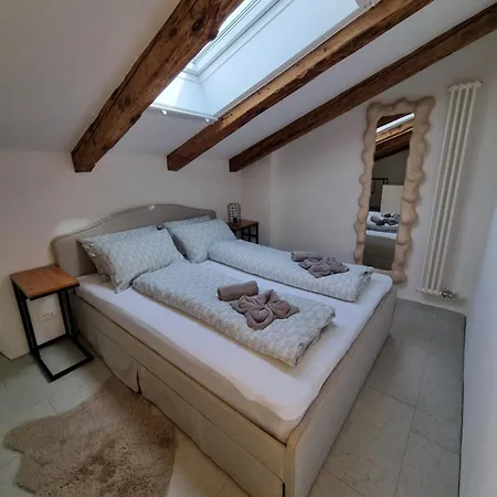 Rozalija House - Pocitniska Hisa Z Vrtom Ob Reki Soci V Solkanu * 솔칸