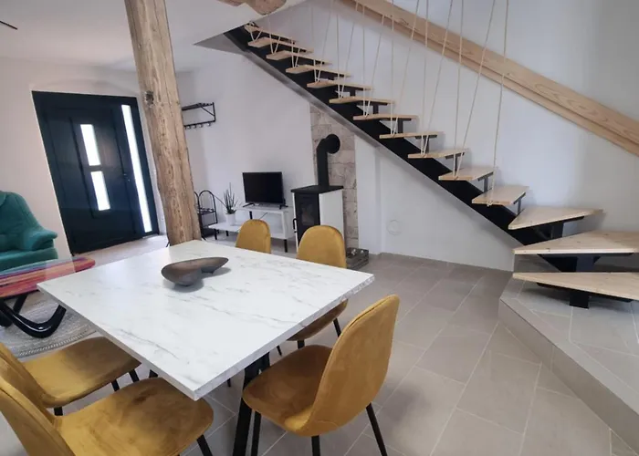 Rozalija House - Pocitniska Hisa Z Vrtom Ob Reki Soci V Solkanu Casa vacanze *