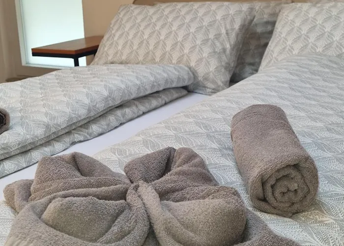 Rozalija House - Pocitniska Hisa Z Vrtom Ob Reki Soci V Solkanu Solkan